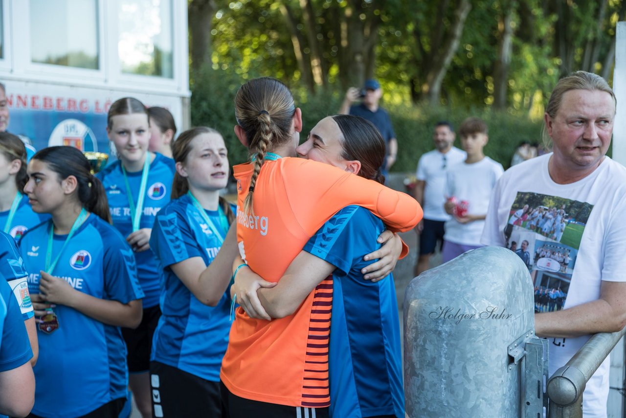Bild 137 - Loewinnen Cup